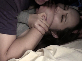 [閲覧注意]輪姦レイプ映像　ノーカット無編集・婦女強姦犯罪記録　クロロホルムとスタンガンで昏睡、媚薬で淫情狂乱　マワされ続け全身マ●コになっ　サンプル画像06